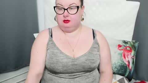 Snapshot of bonnieshining chatting on February 21, 2025, 4:51 am Bonnie online show from February 21, 2025, 4:51 am