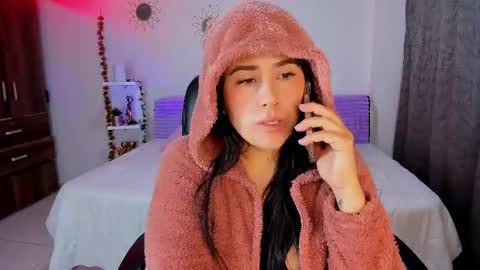 sofia  online show from June 7, 2026, 7:34 am