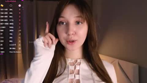 Eva online show from February 20, 2025, 4:25 pm