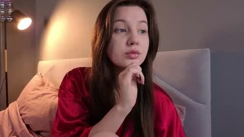 Eva online show from November 1, 2025, 3:47 pm