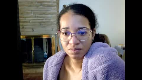 Snapshot of bonvivantb chatting on October 13, 2025, 1:11 pm Queen Bon Vivantt online show from October 13, 2025, 1:11 pm