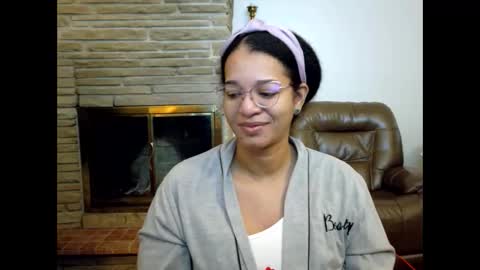 Snapshot of bonvivantb chatting on October 29, 2025, 2:19 pm Queen Bon Vivantt online show from October 29, 2025, 2:19 pm