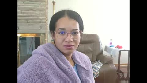 Snapshot of bonvivantb chatting on December 16, 2025, 3:06 pm Queen Bon Vivantt online show from December 16, 2025, 3:06 pm