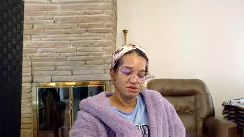Snapshot of bonvivantb chatting on January 15, 2026, 4:33 pm Queen Bon Vivantt online show from January 15, 2026, 4:33 pm