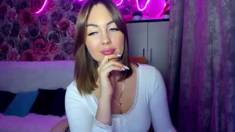 Snapshot of bonybenessy chatting on February 12, 2025, 8:29 pm Mira online show from February 12, 2025, 8:29 pm