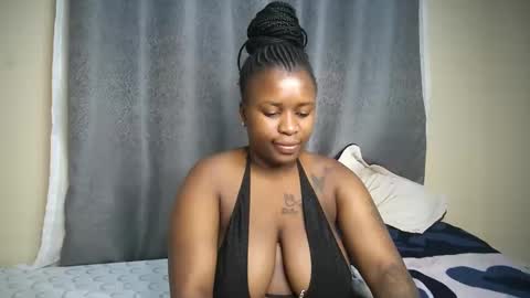 Snapshot of boobsgoddes chatting on February 5, 2025, 8:04 pm boobsgoddes online show from February 5, 2025, 8:04 pm