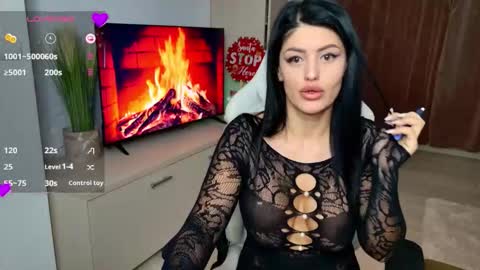 Mila online show from December 21, 2025, 11:12 pm