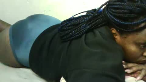 Snapshot of boobvherry chatting on December 20, 2024, 11:21 am boobvherry online show from December 20, 2024, 11:21 am