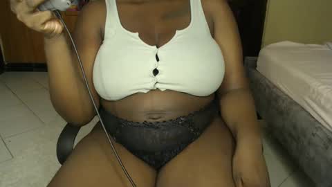 Snapshot of booby_candy chatting on January 9, 2025, 10:52 pm booby_candy online show from January 9, 2025, 10:52 pm