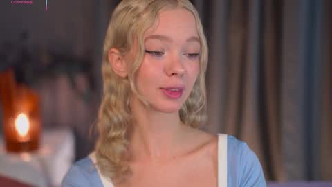 Alina online show from October 15, 2025, 8:47 am