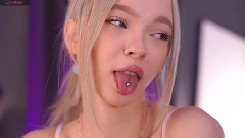 Snapshot of boobybliss chatting on February 4, 2026, 7:47 am Alina online show from February 4, 2026, 7:47 am