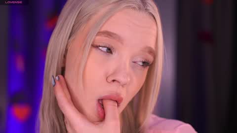 Snapshot of boobybliss chatting on February 14, 2026, 7:27 am Alina online show from February 14, 2026, 7:27 am