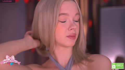 Snapshot of boobybliss chatting on February 19, 2026, 8:21 am Alina online show from February 19, 2026, 8:21 am