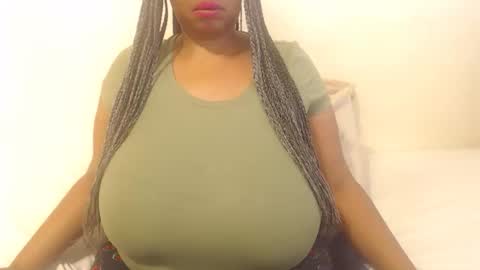 Snapshot of boobyqueen24 chatting on November 20, 2025, 9:20 am boobyqueen online show from November 20, 2025, 9:20 am