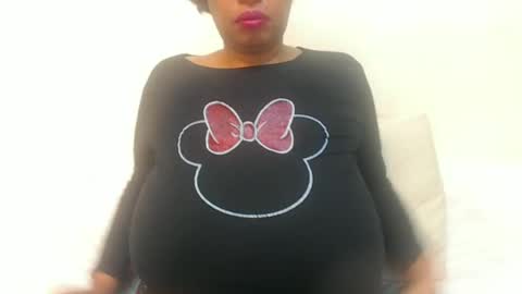 boobyqueen online show from June 21, 2026, 9:06 pm
