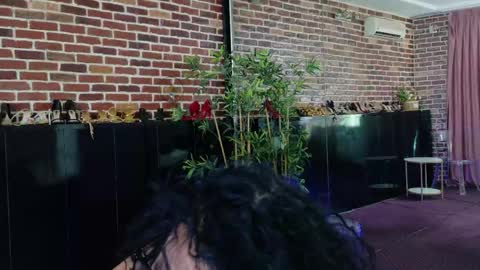 boobzilla_ online show from May 15, 2026, 4:52 am