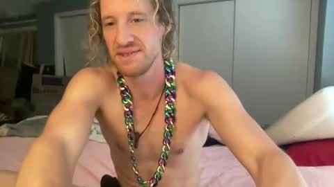 Snapshot of bookandbrawn chatting on February 19, 2026, 7:43 pm BookAndBrawn online show from February 19, 2026, 7:43 pm