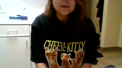 Snapshot of bookishdivya chatting on October 29, 2025, 5:31 am Divya online show from October 29, 2025, 5:31 am