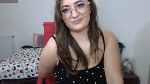 Snapshot of boom_lora chatting on December 21, 2024, 8:07 am Boom Lora online show from December 21, 2024, 8:07 am