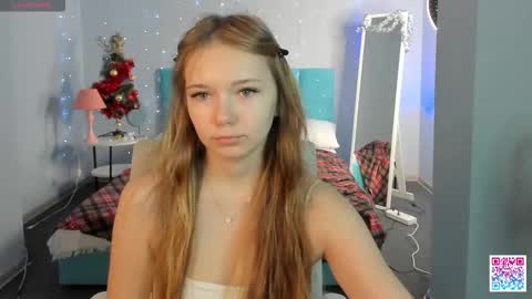 Milena online show from December 1, 2025, 3:00 am