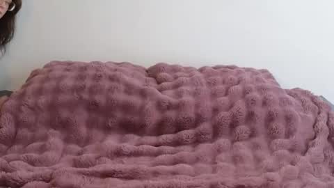 boredbustyhousewife online show from June 2, 2026, 3:14 pm