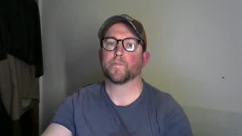 Snapshot of borisjames chatting on December 27, 2024, 6:20 pm borisjames online show from December 27, 2024, 6:20 pm