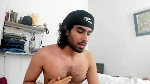 Snapshot of borjaa_ chatting on May 17, 2026, 9:22 pm Borja A online show from May 17, 2026, 9:22 pm
