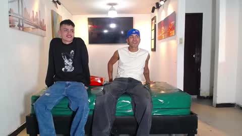 THOMAS AND DAMIAND online show from November 17, 2025, 6:03 pm