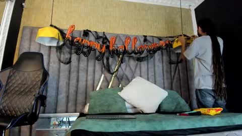 Boss online show from October 29, 2025, 3:31 am