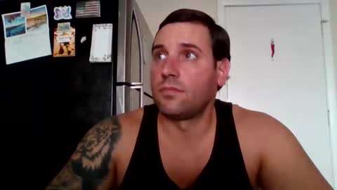 Snapshot of bosslife505050 chatting on January 18, 2025, 7:04 pm The Italian Boss online show from January 18, 2025, 7:04 pm