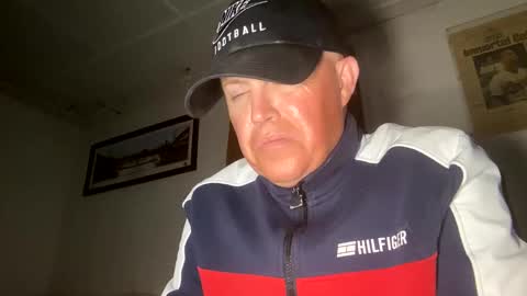 bostonirish45 online show from May 20, 2026, 5:24 am