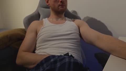 Snapshot of bottomtsinner chatting on March 9, 2026, 9:52 pm bottomtsinner online show from March 9, 2026, 9:52 pm