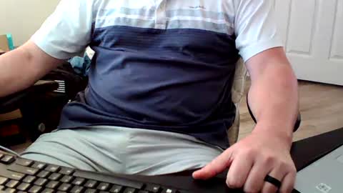 Snapshot of bourbonman144 chatting on November 11, 2025, 7:25 pm bourbonman144 online show from November 11, 2025, 7:25 pm