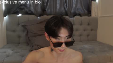 Snapshot of boxman556990 chatting on November 19, 2025, 6:02 am boxman556990 online show from November 19, 2025, 6:02 am