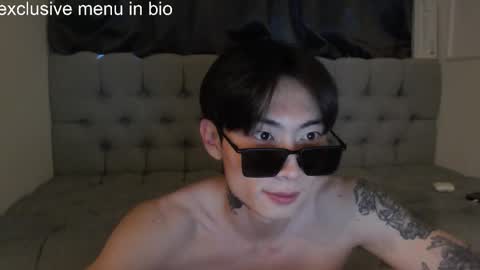 Snapshot of boxman556990 chatting on November 23, 2025, 10:37 am boxman556990 online show from November 23, 2025, 10:37 am