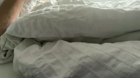 BoyNL online show from November 3, 2025, 8:15 am