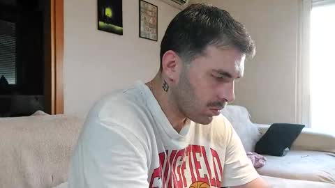 Snapshot of boy_aroundtheworld chatting on November 13, 2025, 3:11 pm Dan online show from November 13, 2025, 3:11 pm