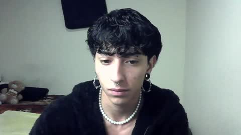 Boy Astro online show from January 3, 2025, 11:57 am