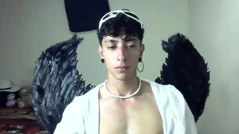 Boy Astro online show from January 21, 2025, 4:16 pm