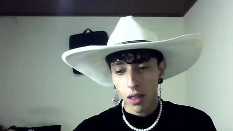 Boy Astro online show from January 31, 2025, 11:56 pm