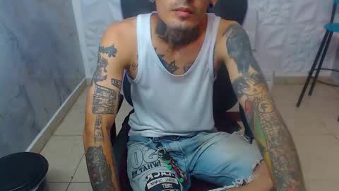 Snapshot of boy_tatto77 chatting on February 16, 2026, 5:09 pm boy_tatto77 online show from February 16, 2026, 5:09 pm