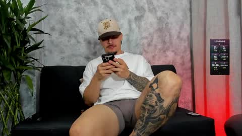 boyc02_ online show from December 19, 2025, 10:33 am