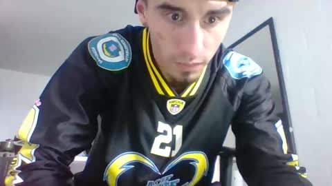 Snapshot of boyfriend_fuckme chatting on March 15, 2026, 4:02 pm Felipe online show from March 15, 2026, 4:02 pm