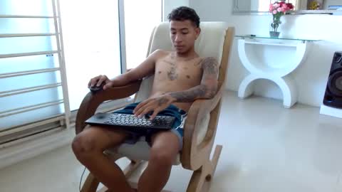 boyhot_sw online show from October 25, 2025, 8:25 pm