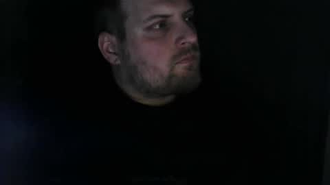 boynextdoooooor online show from December 17, 2025, 7:31 pm