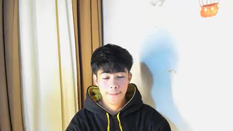 Snapshot of boynextdoor4ux chatting on April 27, 2026, 9:13 pm HI IM JAMES DONT FORGET GIVE ME THUMBS UP AND JOIN TO MY FANCLUB online show from April 27, 2026, 9:13 pm