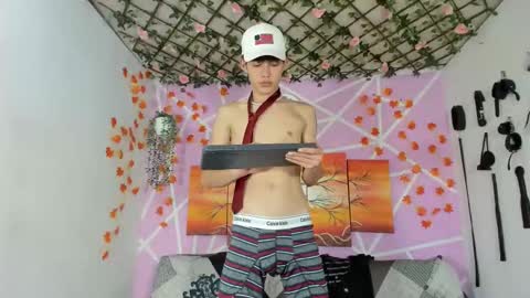 boys4hot_777 online show from February 28, 2025, 4:43 am