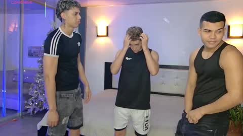 Snapshot of boysgang_sex chatting on November 29, 2025, 11:35 am Angelo Mark Fernando Taylor online show from November 29, 2025, 11:35 am