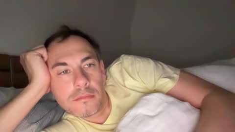 boytoyhh online show from November 28, 2025, 7:33 am