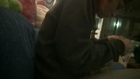 boywithbug online show from February 1, 2025, 12:29 am